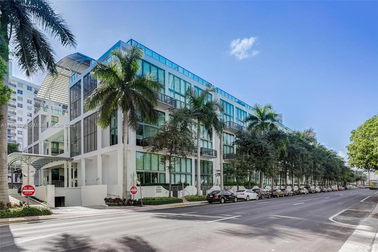 Real estate property located at 6000 Collins Ave #304, Miami-dade, Terra Beachside Condo, Miami Beach, FL