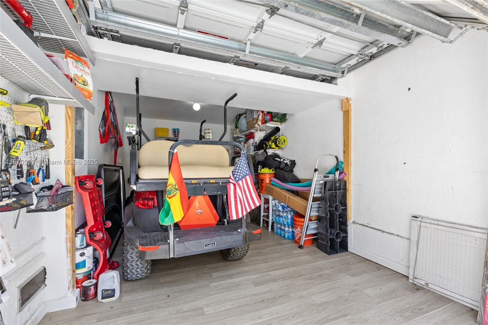 Real estate property located at 8559 214th Ln, Miami-dade, Santa Barbara, Cutler Bay, FL