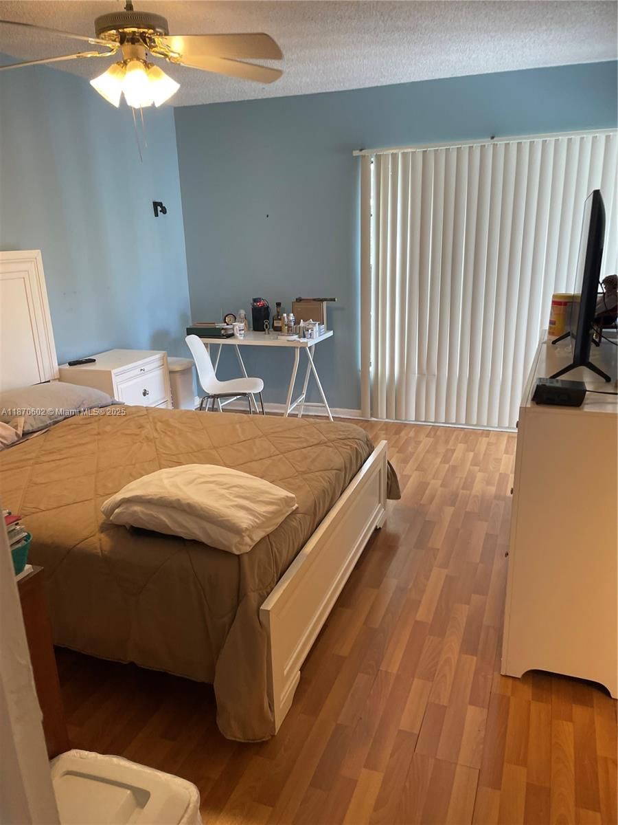 Real estate property located at 562 98th Ct #562, Miami-dade, East Wind Lake Village, Miami, FL