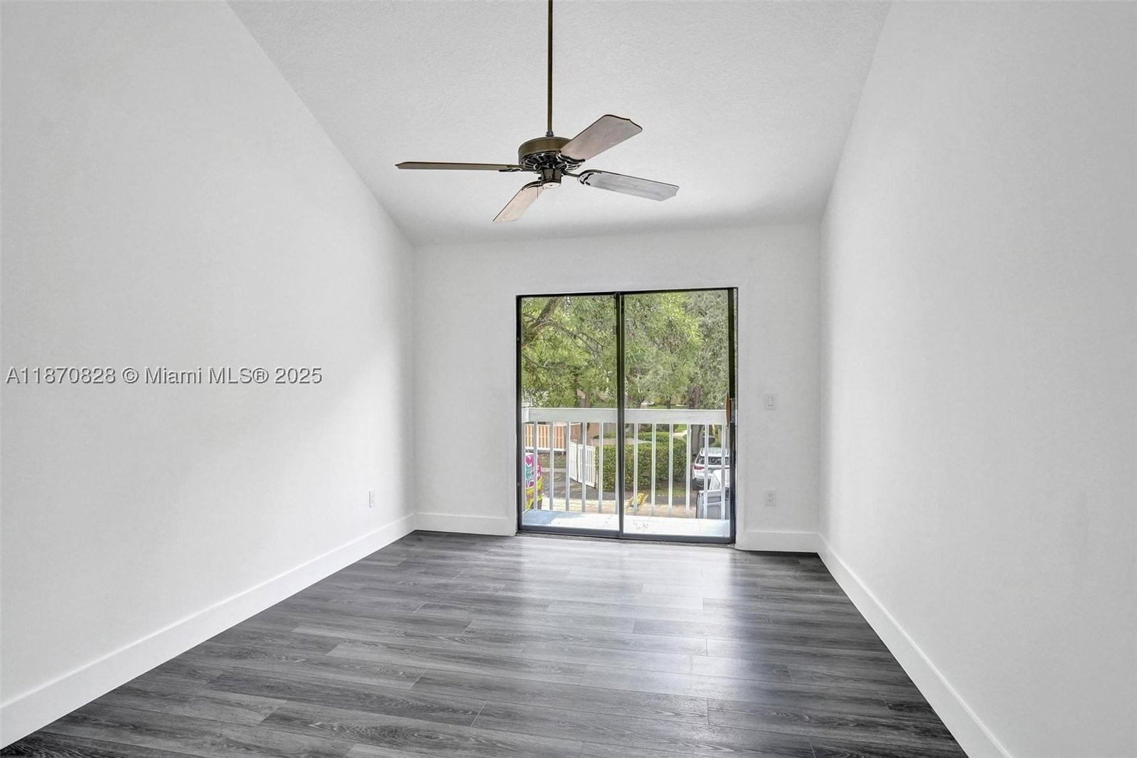 Real estate property located at 1818 Adventure Pl, Broward, Rock Island Land Corp, North Lauderdale, FL