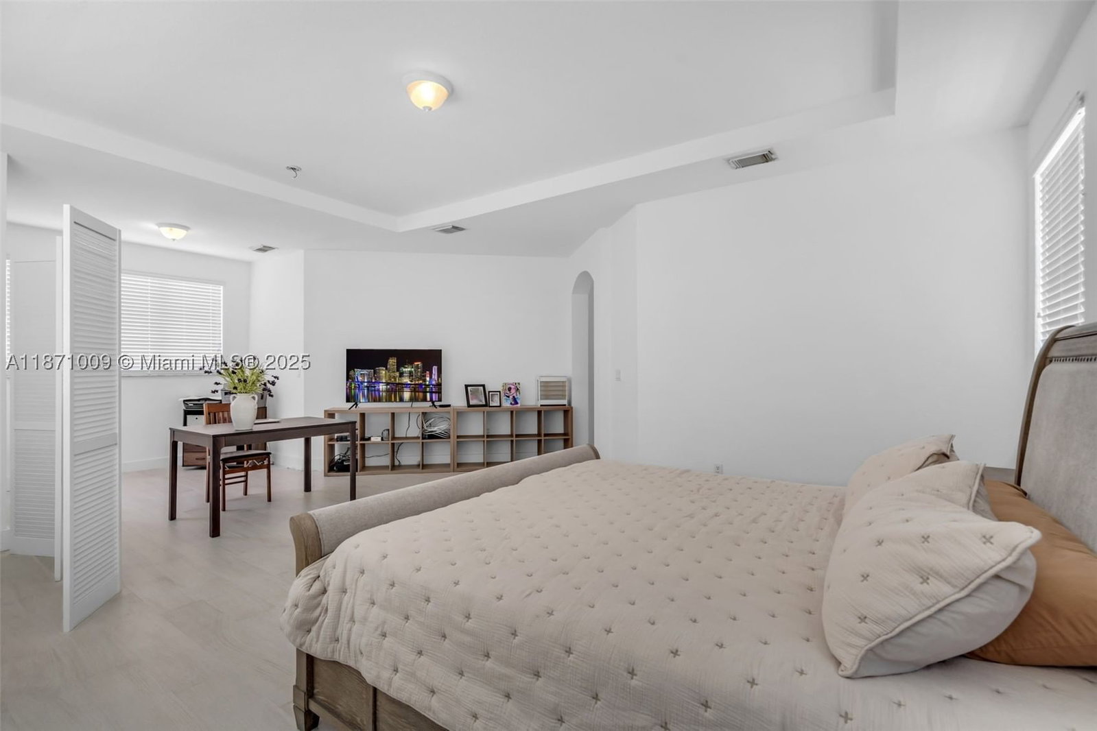 Real estate property located at 8467 110th Pl, Miami-dade, Galapagos Ii, Doral, FL