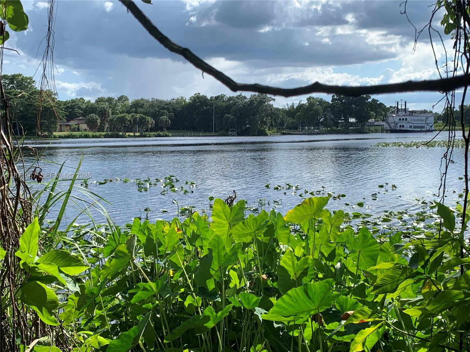 Real estate property located at 18011 Riverchase Ct, Lee, Riverwind Cove, Other, FL