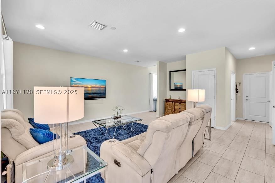 Real estate property located at 4353 Large Leaf Ln, Broward, Hillcrest Country Club No, Hollywood, FL