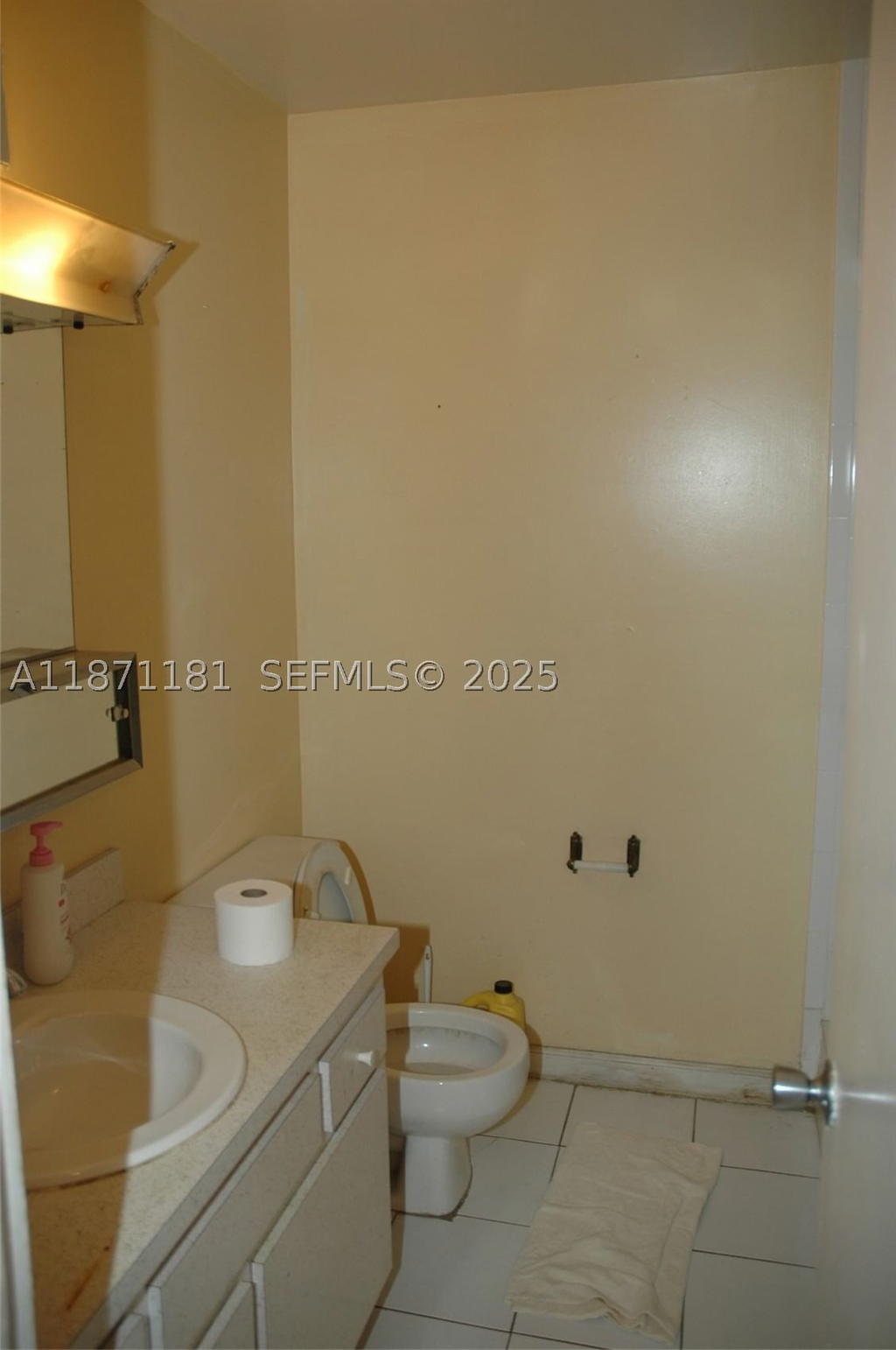 Real estate property located at 5300 Washington St Q307, Broward, Beverly Hills Condo Numbe, Hollywood, FL