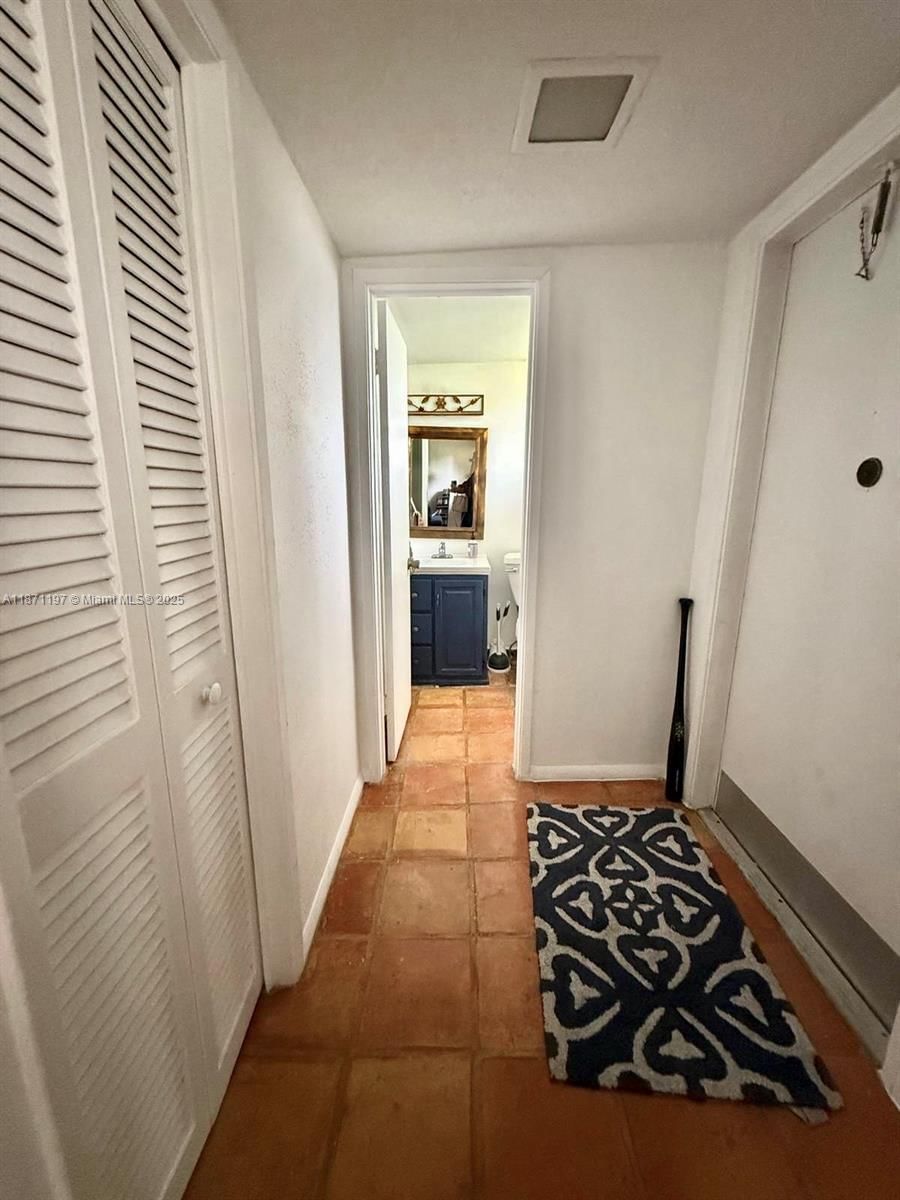 Real estate property located at 14901 4th St #5A, Broward, Golf Manor Bldg A Condo, Pembroke Pines, FL