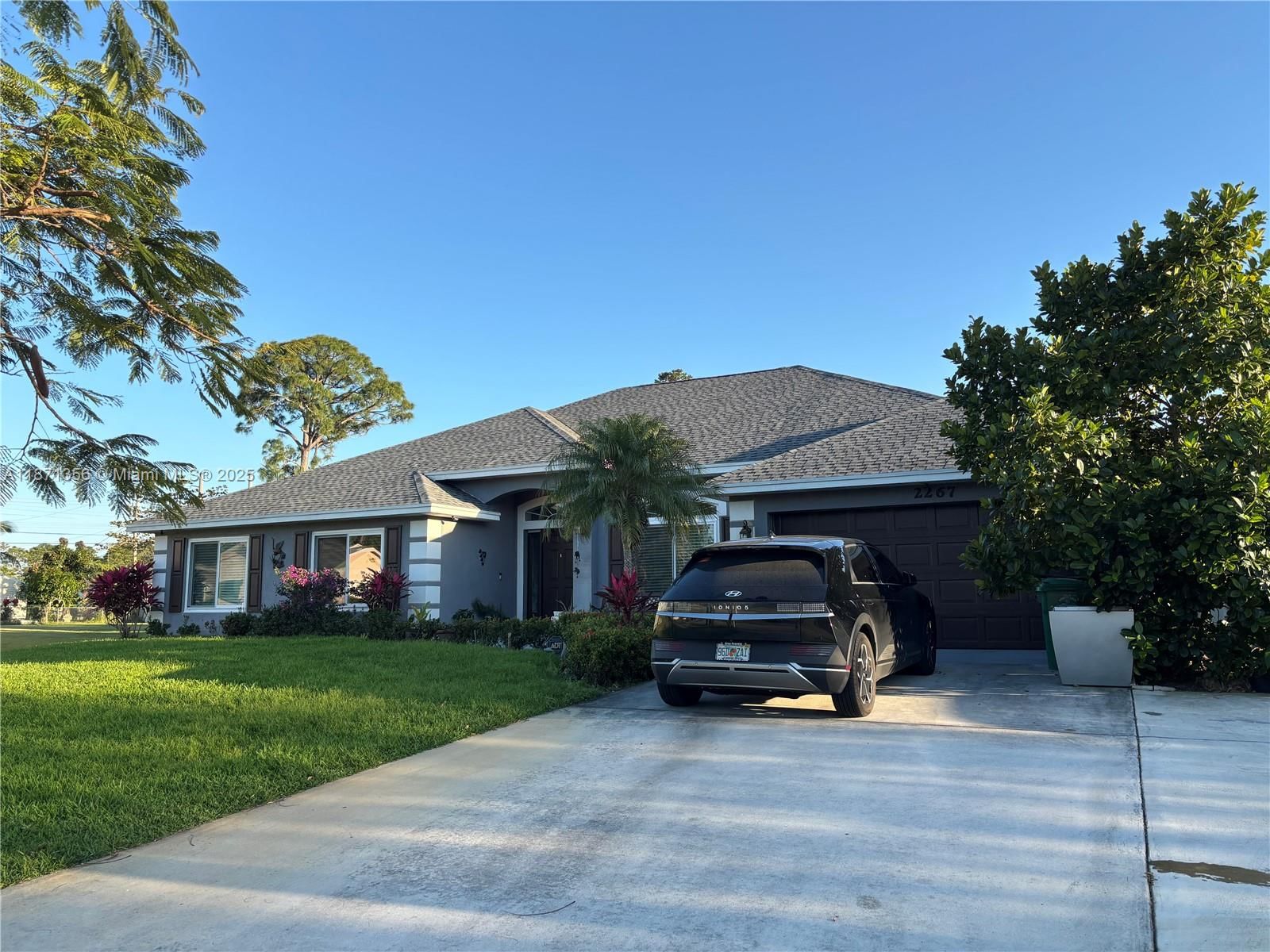 Real estate property located at 2267 Haycraft Cir, St Lucie, Port St Lucie Section 35, Port St Lucie, FL