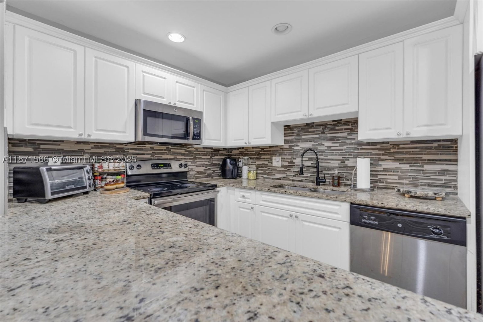Real estate property located at 5405 Stonybrook Dr, Palm Beach, Oakdale Townhomes Ii, Boynton Beach, FL