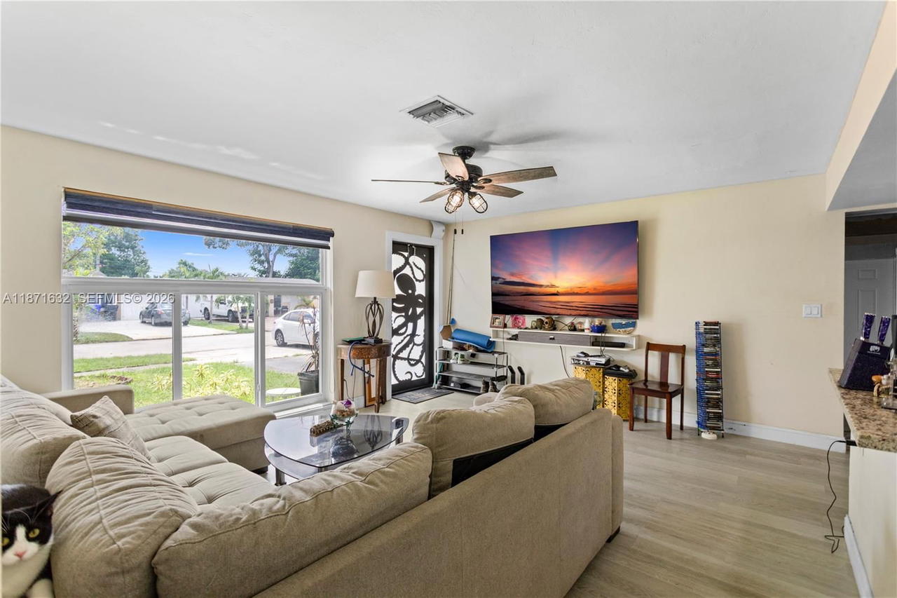 Real estate property located at 6611 Park St, Broward, Driftwood Acres, Hollywood, FL