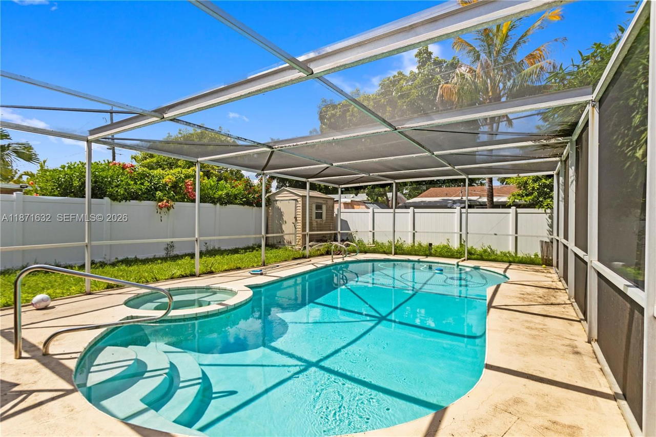 Real estate property located at 6611 Park St, Broward, Driftwood Acres, Hollywood, FL