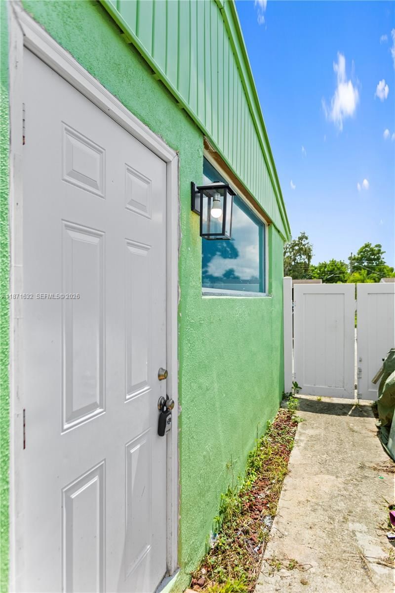Real estate property located at 6611 Park St, Broward, Driftwood Acres, Hollywood, FL