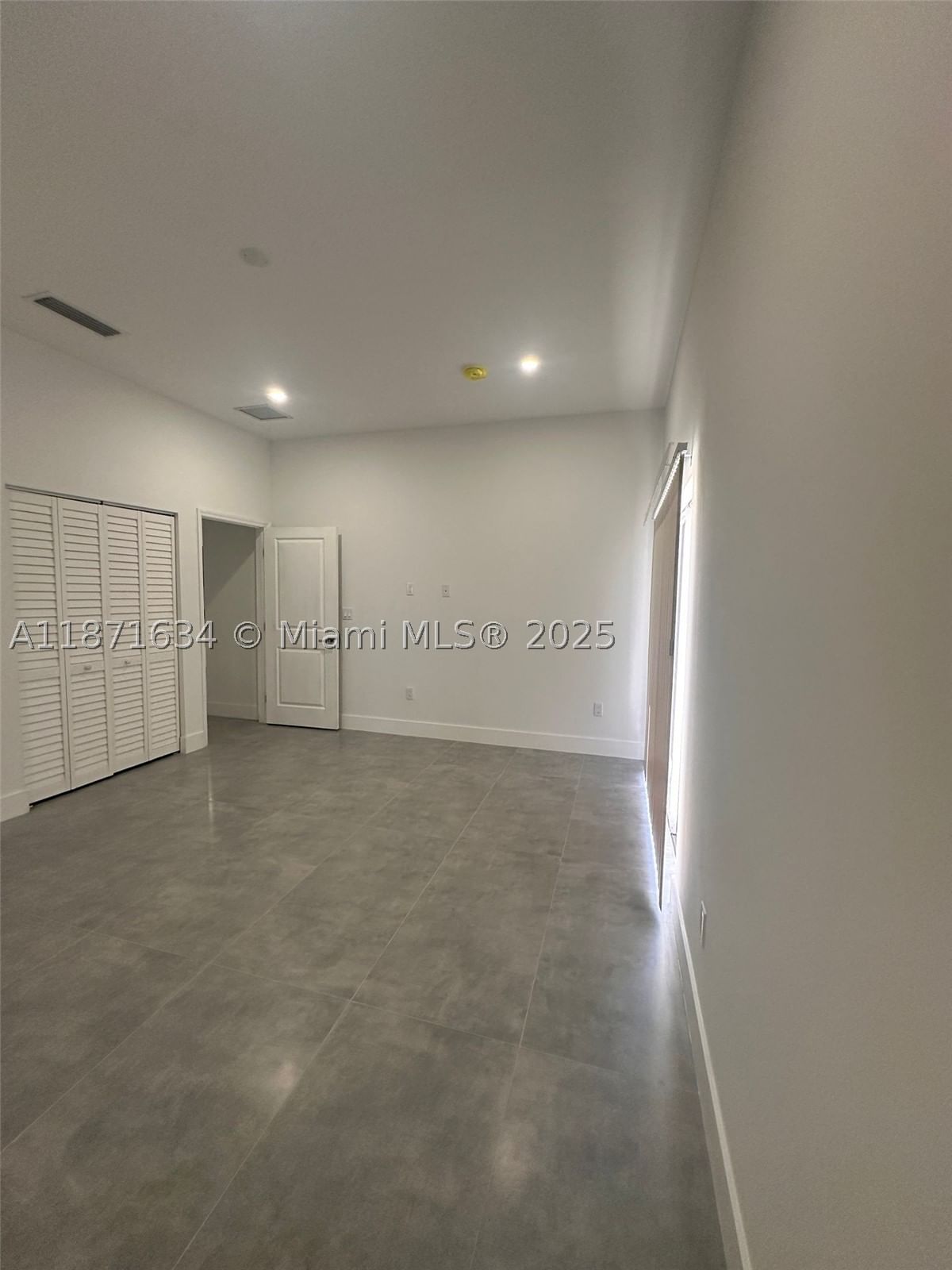 Real estate property located at 2423 23rd Ln, Broward, Arrowhead Estates, Fort Lauderdale, FL