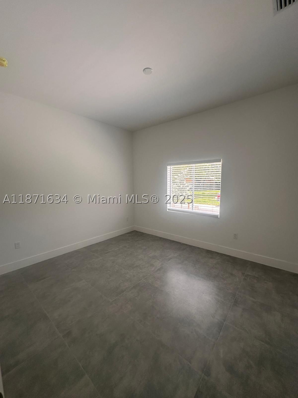 Real estate property located at 2423 23rd Ln, Broward, Arrowhead Estates, Fort Lauderdale, FL