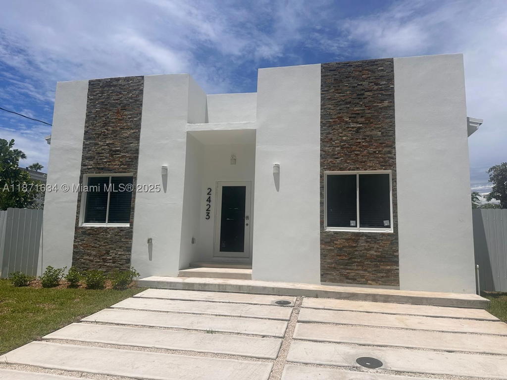 Real estate property located at 2423 23rd Ln, Broward, Arrowhead Estates, Fort Lauderdale, FL