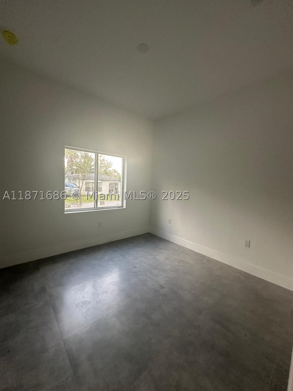 Real estate property located at 2421 23rd Ln, Broward, Arrowhead Estates, Fort Lauderdale, FL