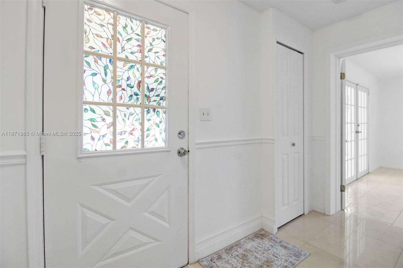 Real estate property located at 9930 48th St, Miami-dade, Tropical Estates 1st Addn, Miami, FL
