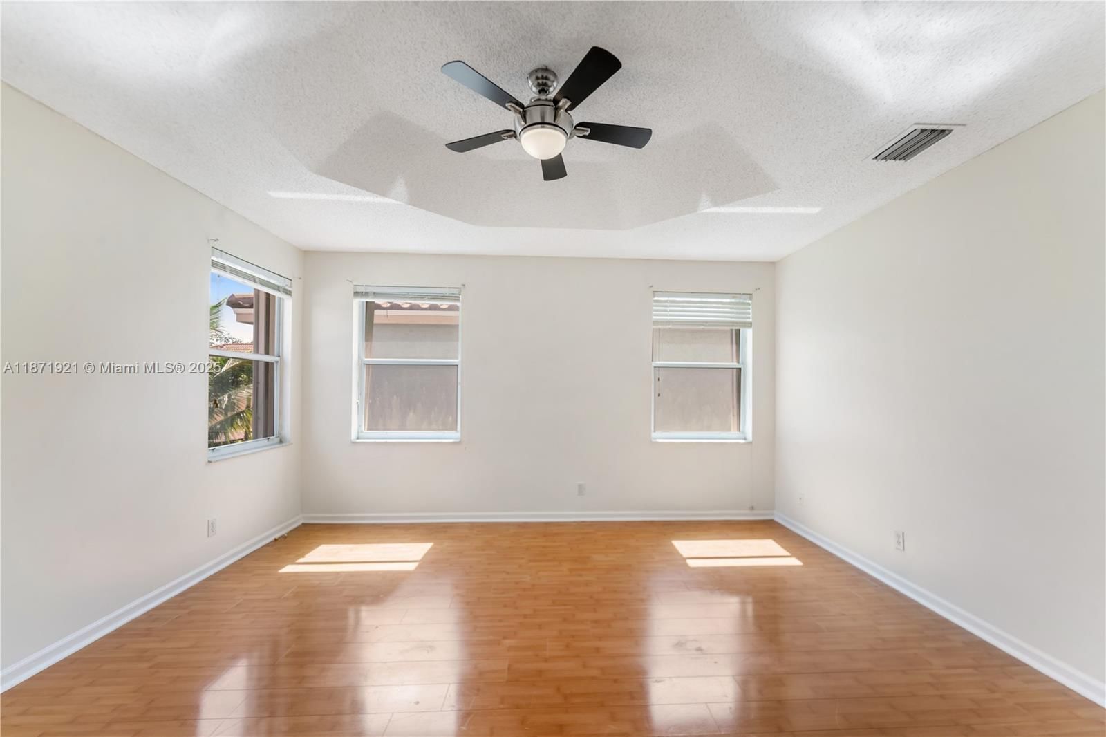Real estate property located at 1943 149th Ave, Broward, Silver Shores (parcels A, Miramar, FL