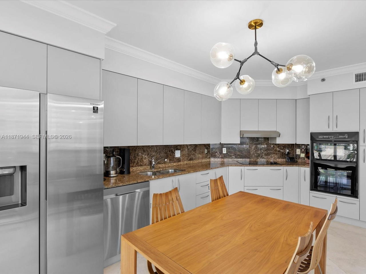 Real estate property located at 19111 Collins Ave #1406, Miami-dade, Ocean Two Condo, Sunny Isles Beach, FL