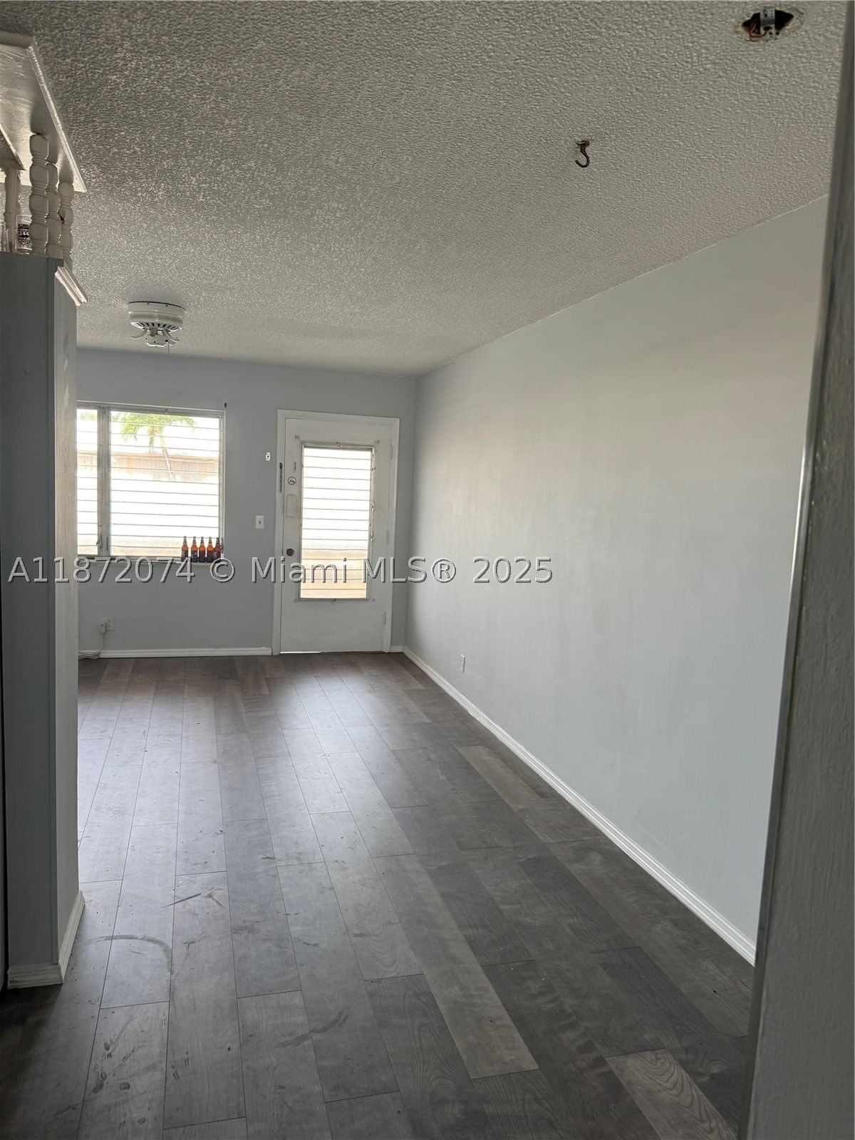 Real estate property located at 815 10th Ter #15V, Broward, Rolen Lake Gardens Co-op, Hallandale Beach, FL
