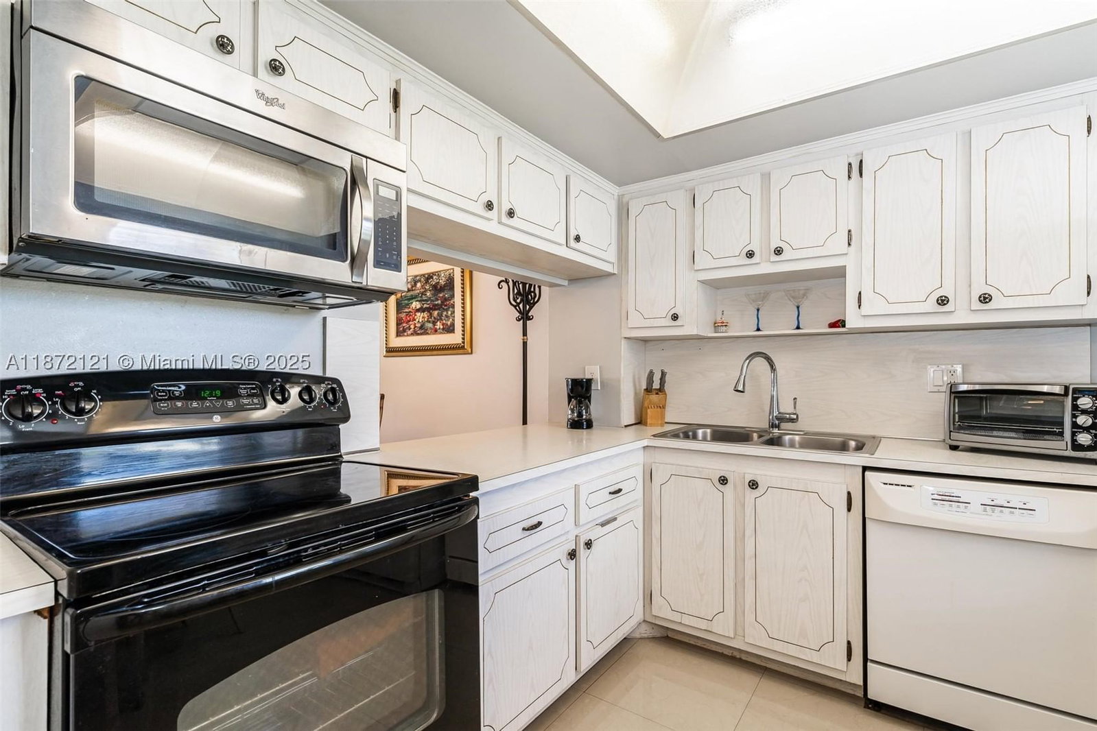 Real estate property located at 9856 Marina Blvd #1320, Palm Beach, Sandalfoot South Three Co, Boca Raton, FL