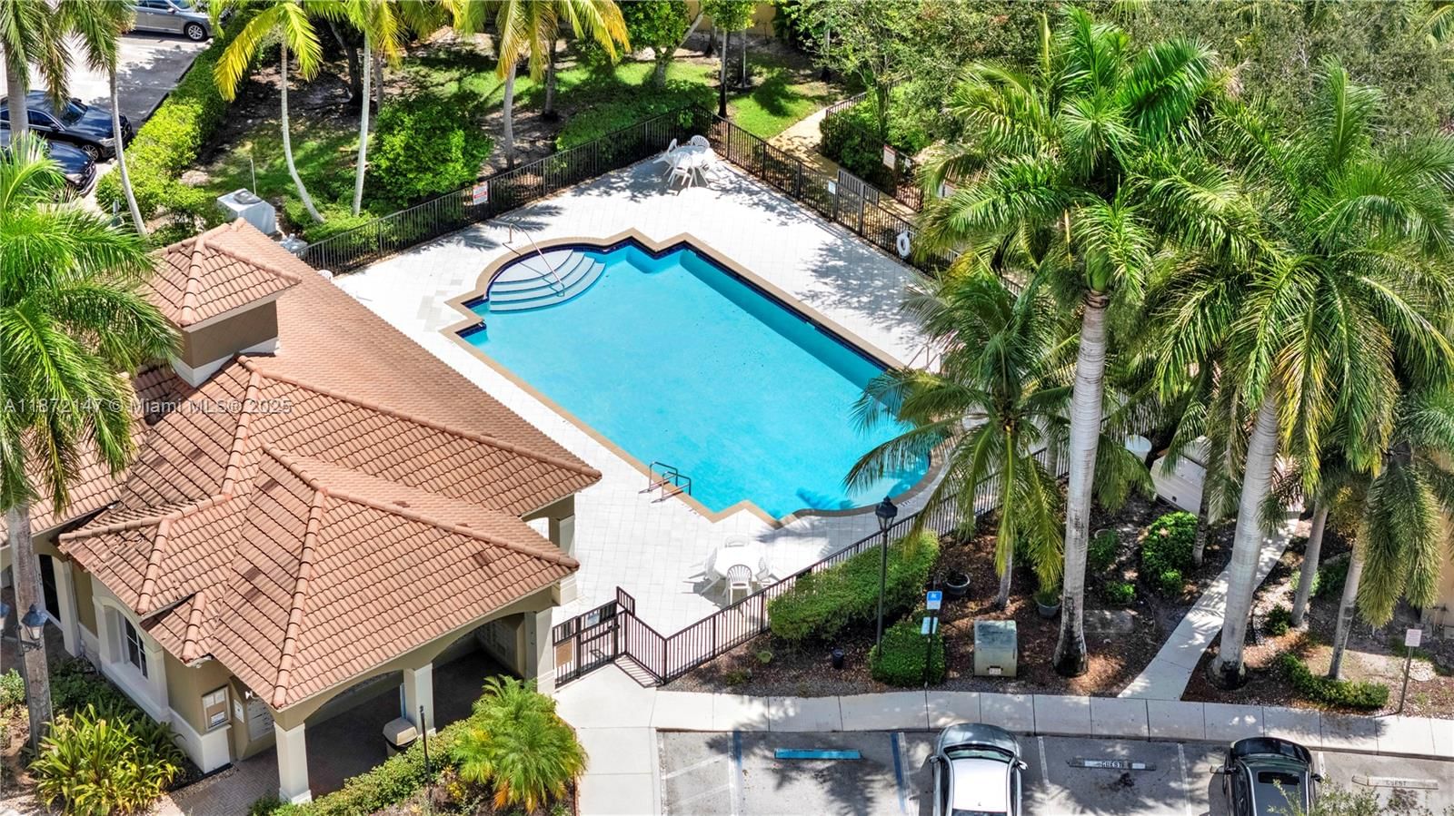 Real estate property located at 8902 19th St, Broward, Village Walk, Miramar, FL