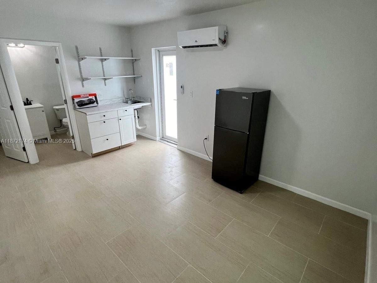 Real estate property located at 4460 59th Ct, Broward, Frances Grove Estates, Dania Beach, FL