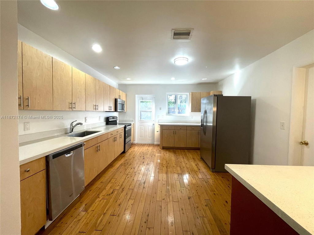 Real estate property located at 4460 59th Ct, Broward, Frances Grove Estates, Dania Beach, FL