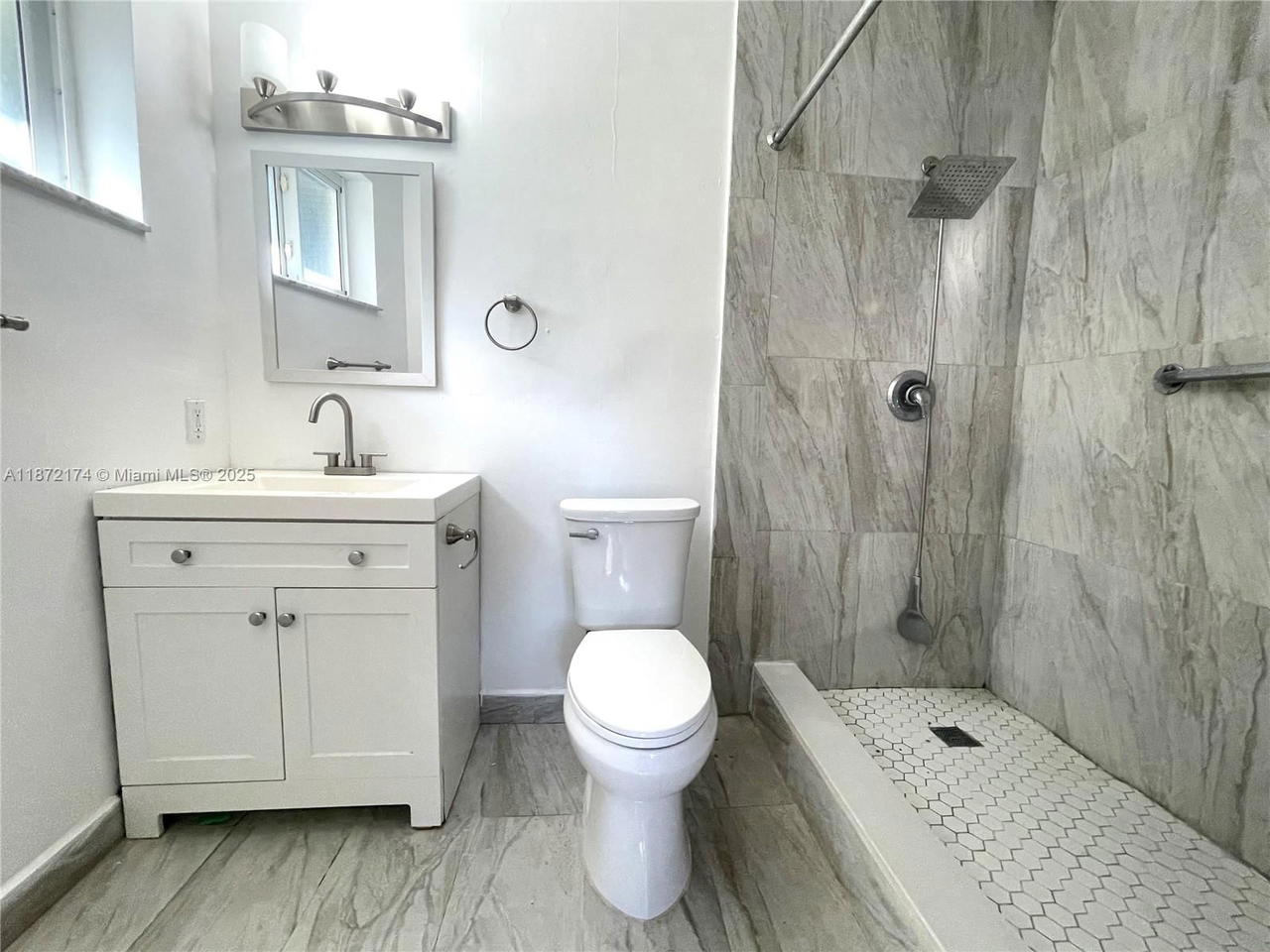 Real estate property located at 4460 59th Ct, Broward, Frances Grove Estates, Dania Beach, FL