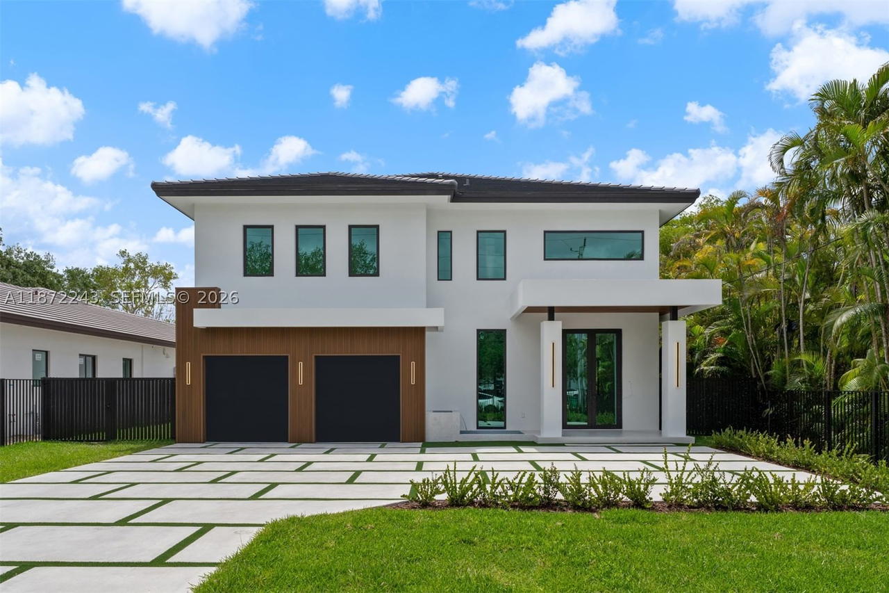 Real estate property located at 8620 112 ST, Miami-dade, N/a, Miami, FL