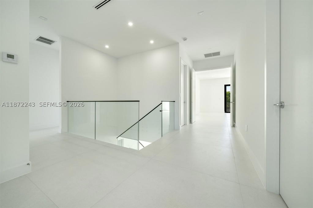 Real estate property located at 8620 112 ST, Miami-dade, N/a, Miami, FL