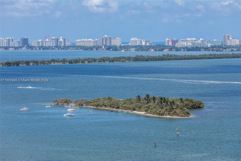 Real estate property located at 1750 Bayshore Dr #2402, Miami-dade, Opera Tower Condo, Miami, FL
