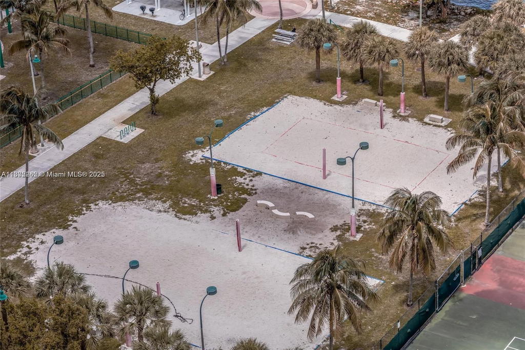 Real estate property located at 1750 Bayshore Dr #2402, Miami-dade, Opera Tower Condo, Miami, FL