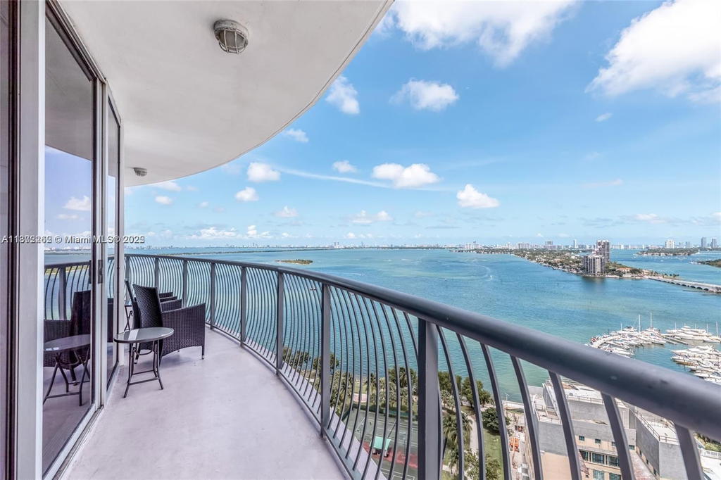 Real estate property located at 1750 Bayshore Dr #2402, Miami-dade, Opera Tower Condo, Miami, FL