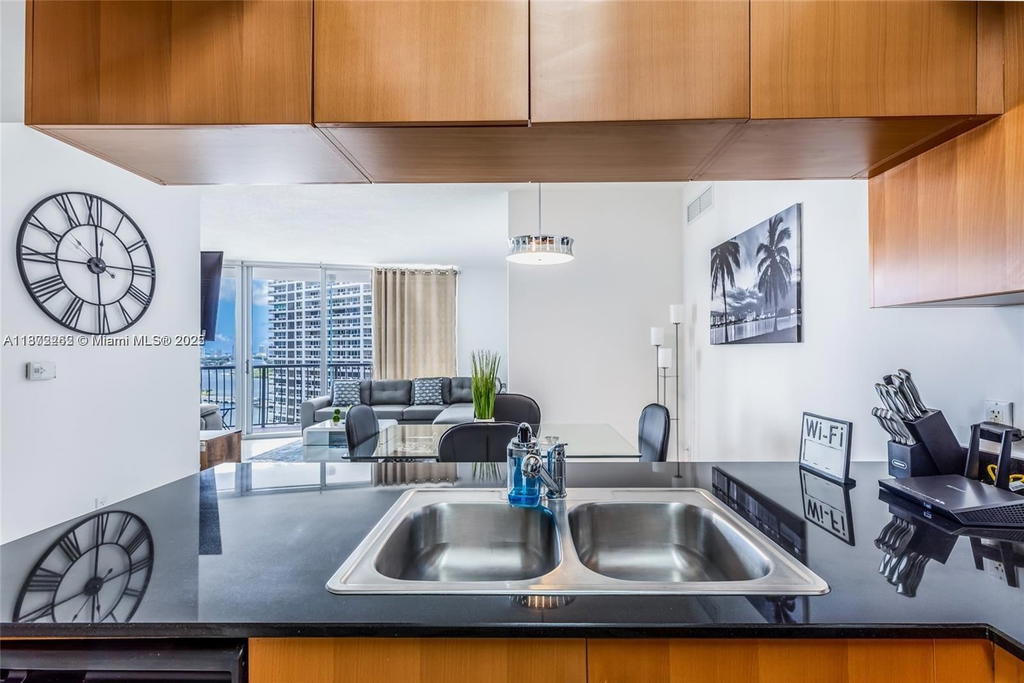 Real estate property located at 1750 Bayshore Dr #2402, Miami-dade, Opera Tower Condo, Miami, FL