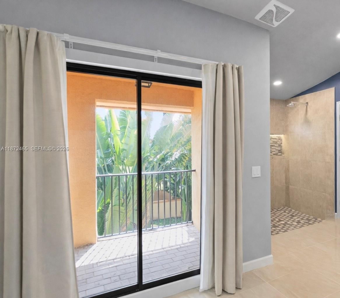 Real estate property located at 949 SW 113th Ter, Broward, Herons Landing, Pembroke Pines, FL
