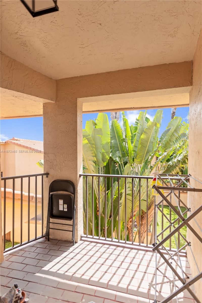 Real estate property located at 949 SW 113th Ter, Broward, Herons Landing, Pembroke Pines, FL