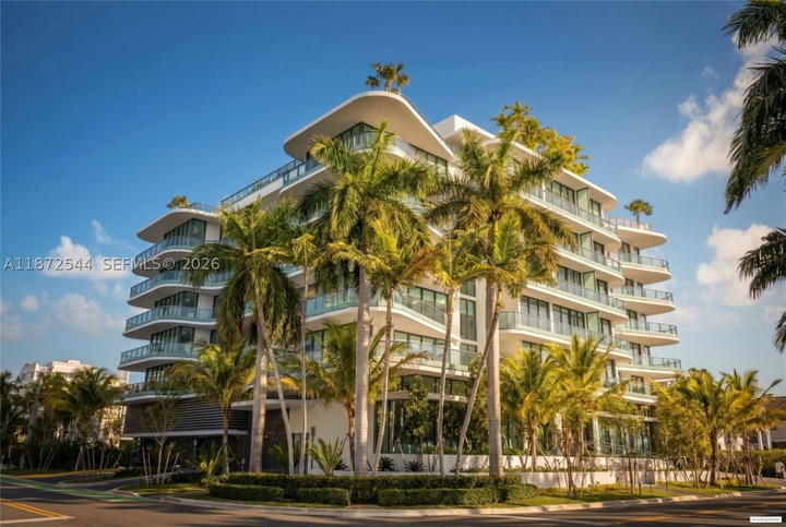 Real estate property located at 9901 Bay Harbor Dr #403, Miami-dade, Bay Harbor Islands, Bay Harbor Islands, FL