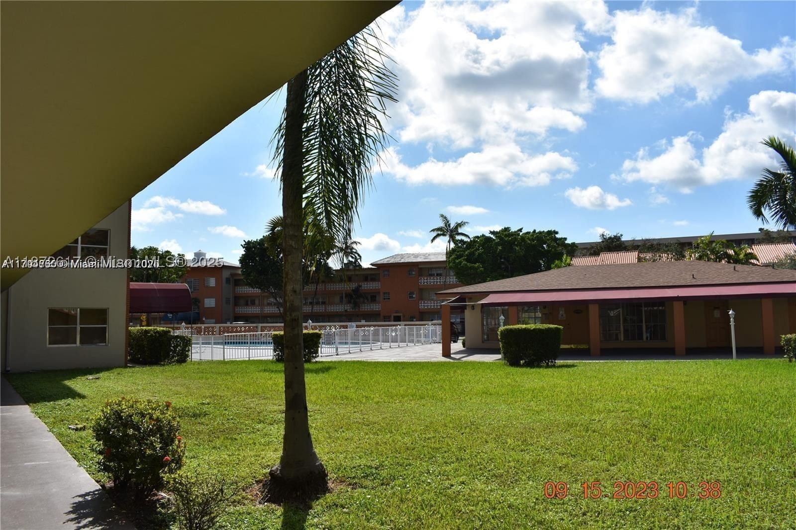 Real estate property located at 11855 19th Dr #10, Miami-dade, Sutton House Condo, North Miami, FL