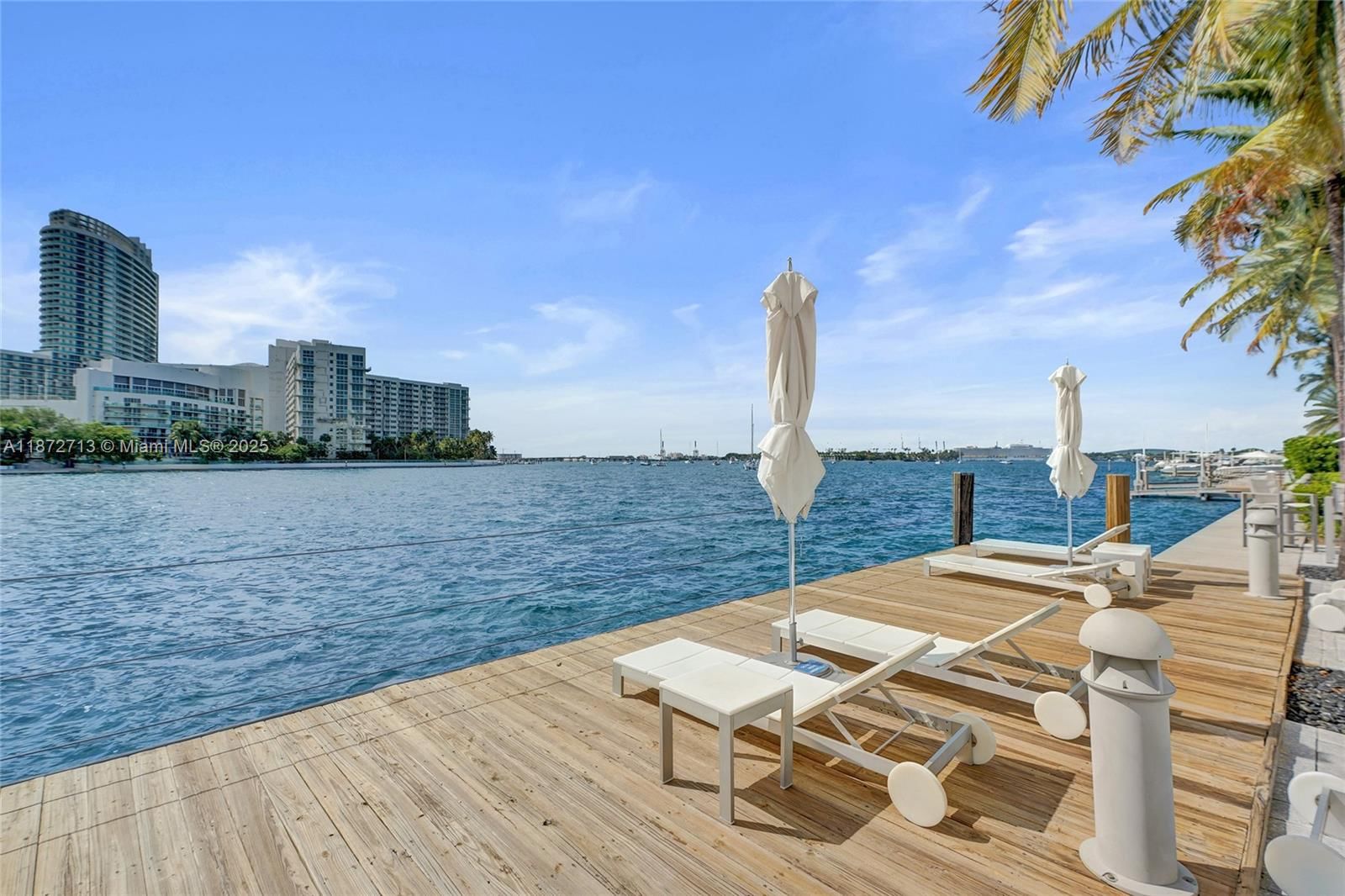 Real estate property located at 20 Island Ave #211, Miami-dade, Belle Plaza Condo, Miami Beach, FL