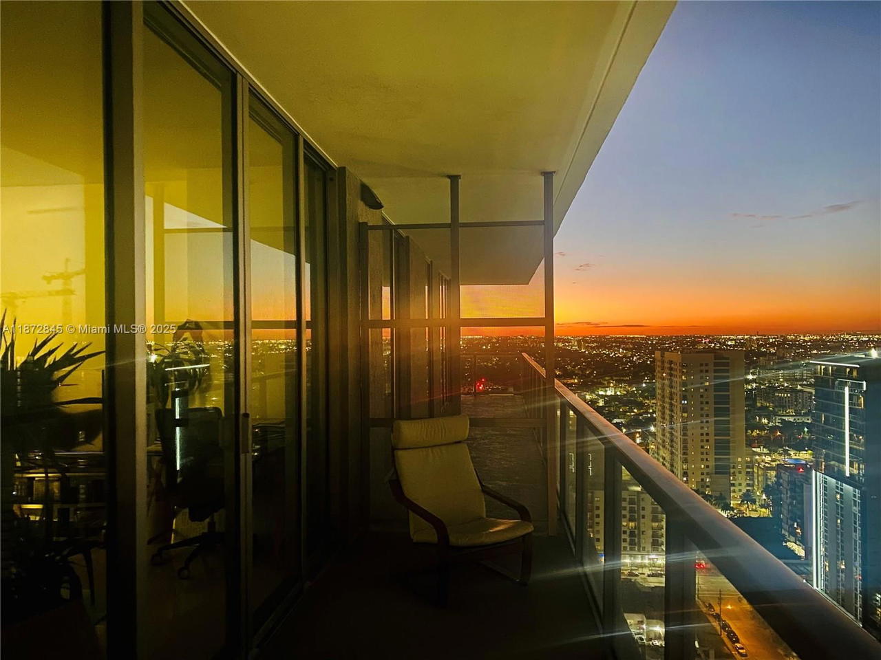 Real estate property located at 79 12th St #3211-S, Miami-dade, The Axis On Brickell Cond, Miami, FL