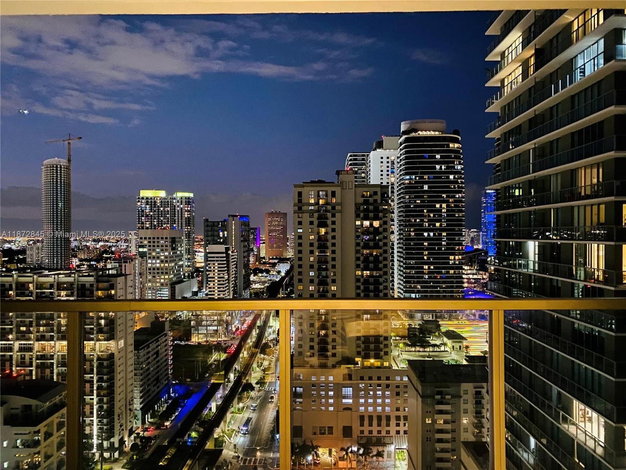 Real estate property located at 79 12th St #3211-S, Miami-dade, The Axis On Brickell Cond, Miami, FL