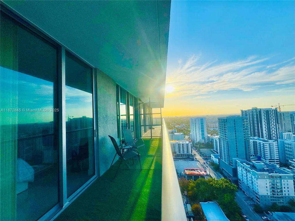 Real estate property located at 79 12th St #3211-S, Miami-dade, The Axis On Brickell Cond, Miami, FL