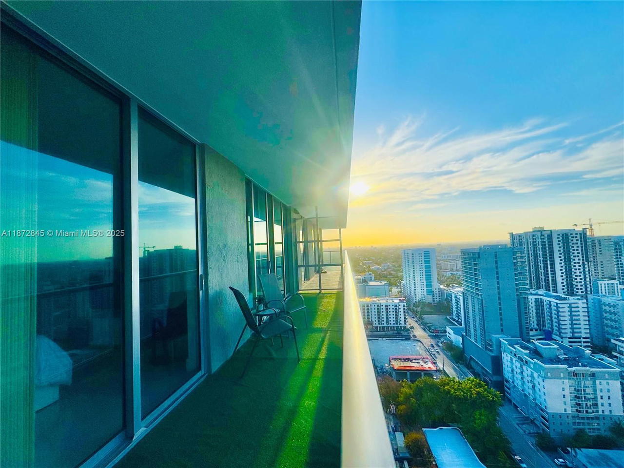 Real estate property located at 79 12th St #3211-S, Miami-dade, The Axis On Brickell Cond, Miami, FL