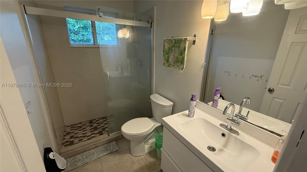 Real estate property located at 21140 26th Ave, Miami-dade, Sunswept Isle, Miami, FL
