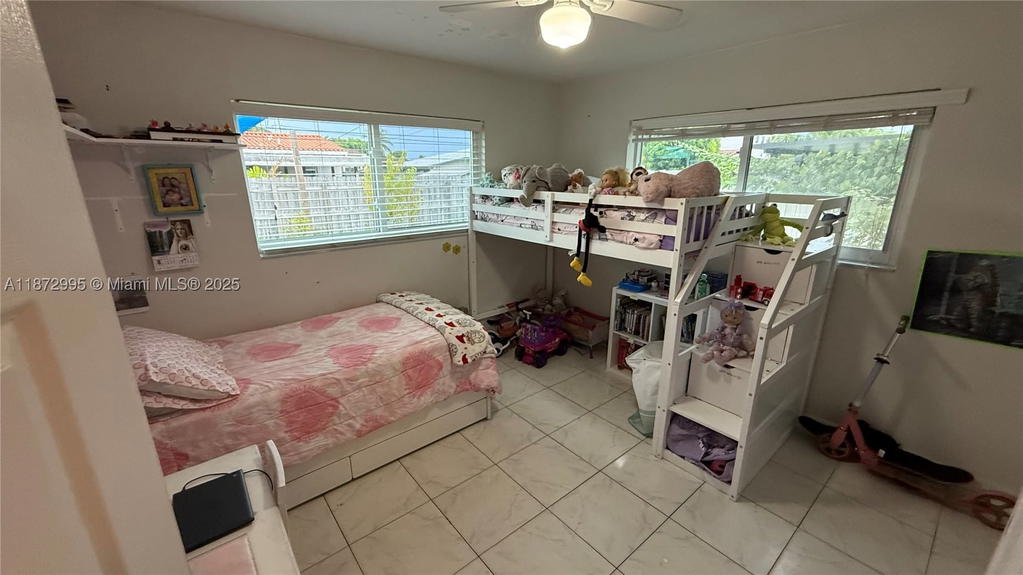 Real estate property located at 21140 26th Ave, Miami-dade, Sunswept Isle, Miami, FL