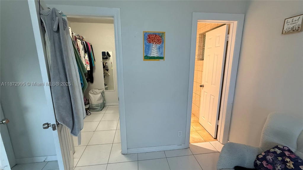 Real estate property located at 21140 26th Ave, Miami-dade, Sunswept Isle, Miami, FL