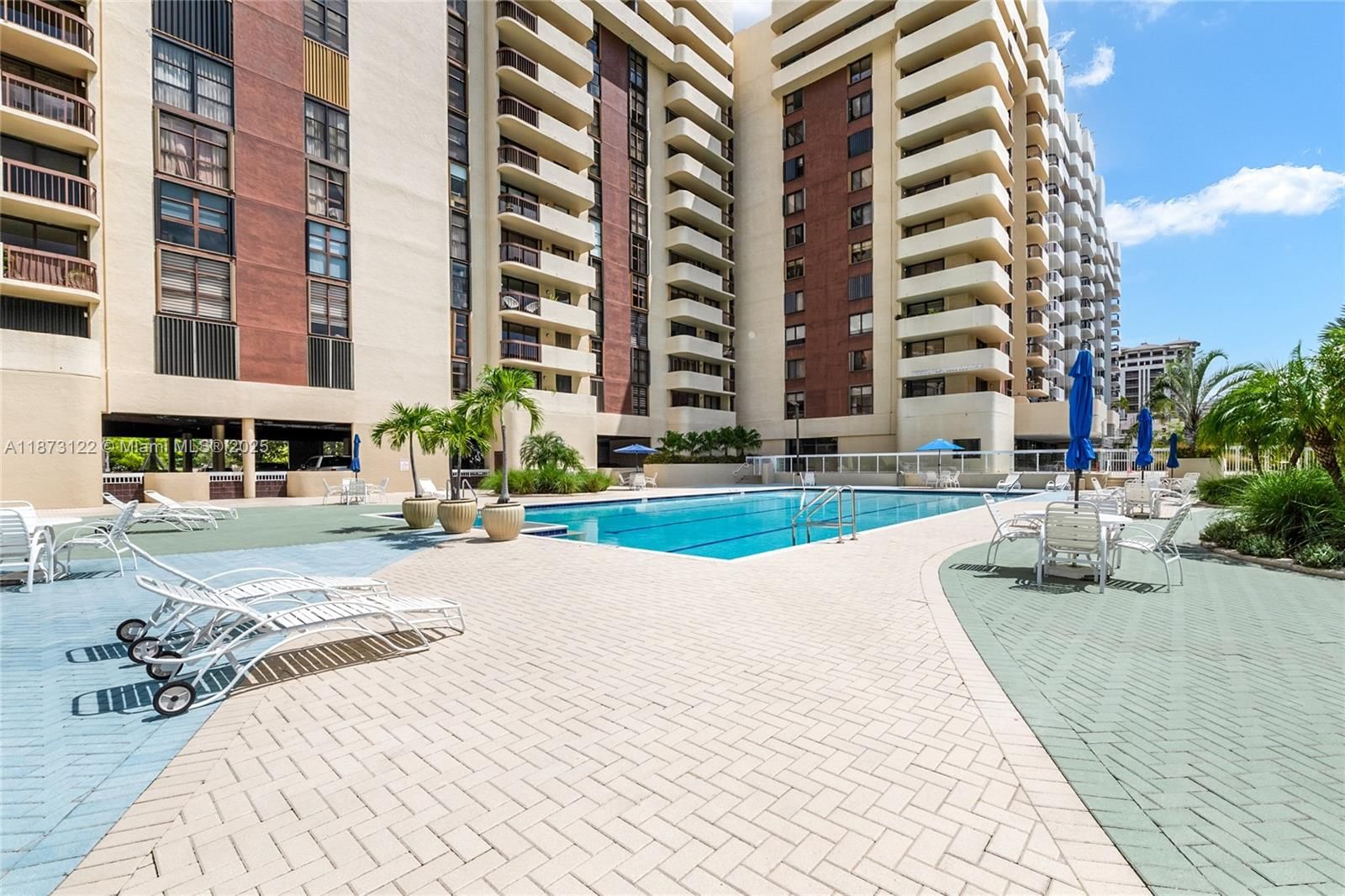 Real estate property located at 600 Biltmore Way #1205, Miami-dade, Biltmore Ii Condo, Coral Gables, FL