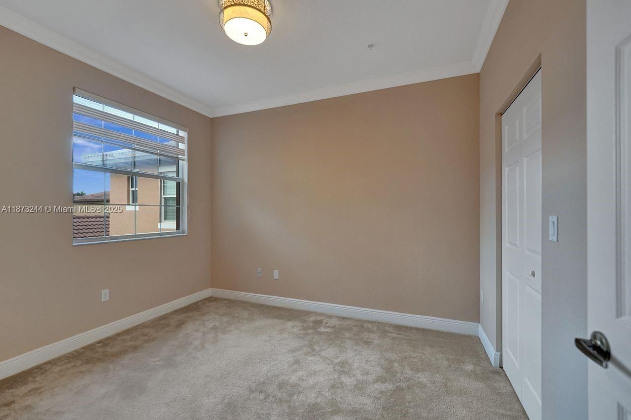 Real estate property located at 1404 147th Ave, Broward, Cobblestone, Pembroke Pines, FL