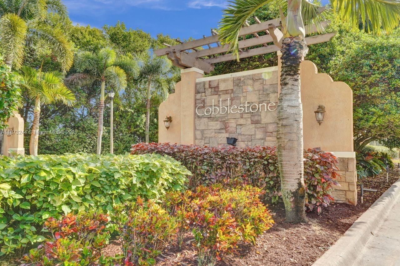 Real estate property located at 1404 147th Ave, Broward, Cobblestone, Pembroke Pines, FL