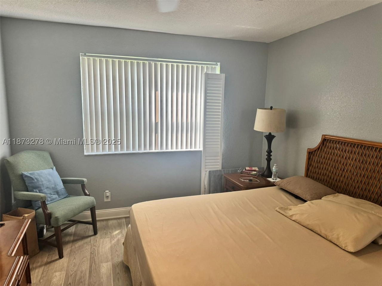 Real estate property located at 10332 Sunrise Lakes Blvd #106, Broward, Sunrise Lakes Phase 4, Sunrise, FL