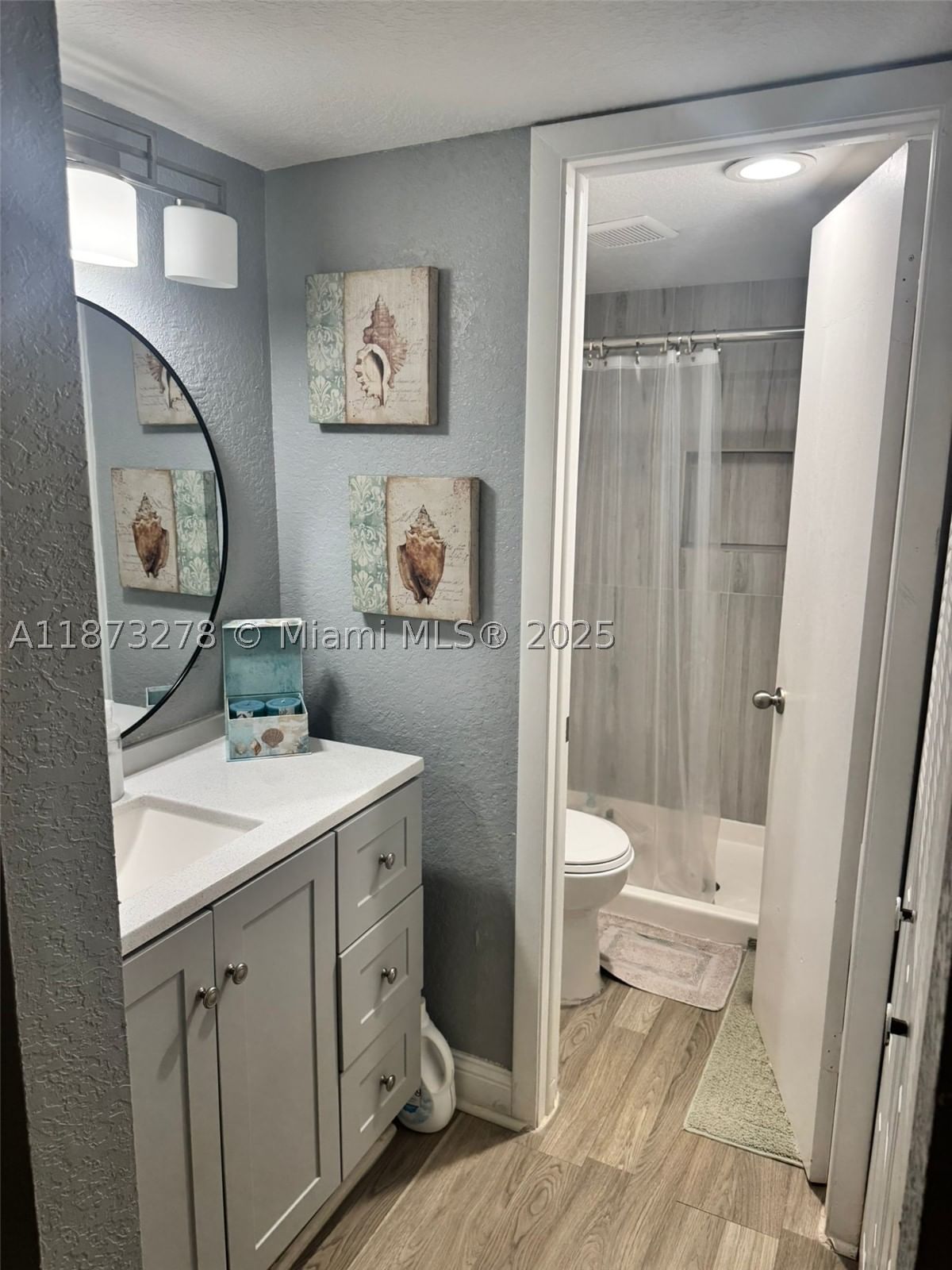 Real estate property located at 10332 Sunrise Lakes Blvd #106, Broward, Sunrise Lakes Phase 4, Sunrise, FL